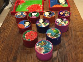 Geleneksel hediye kutusu